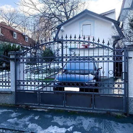 Safari Apartment Belgrade